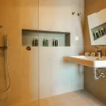 Kohyli Apartment
